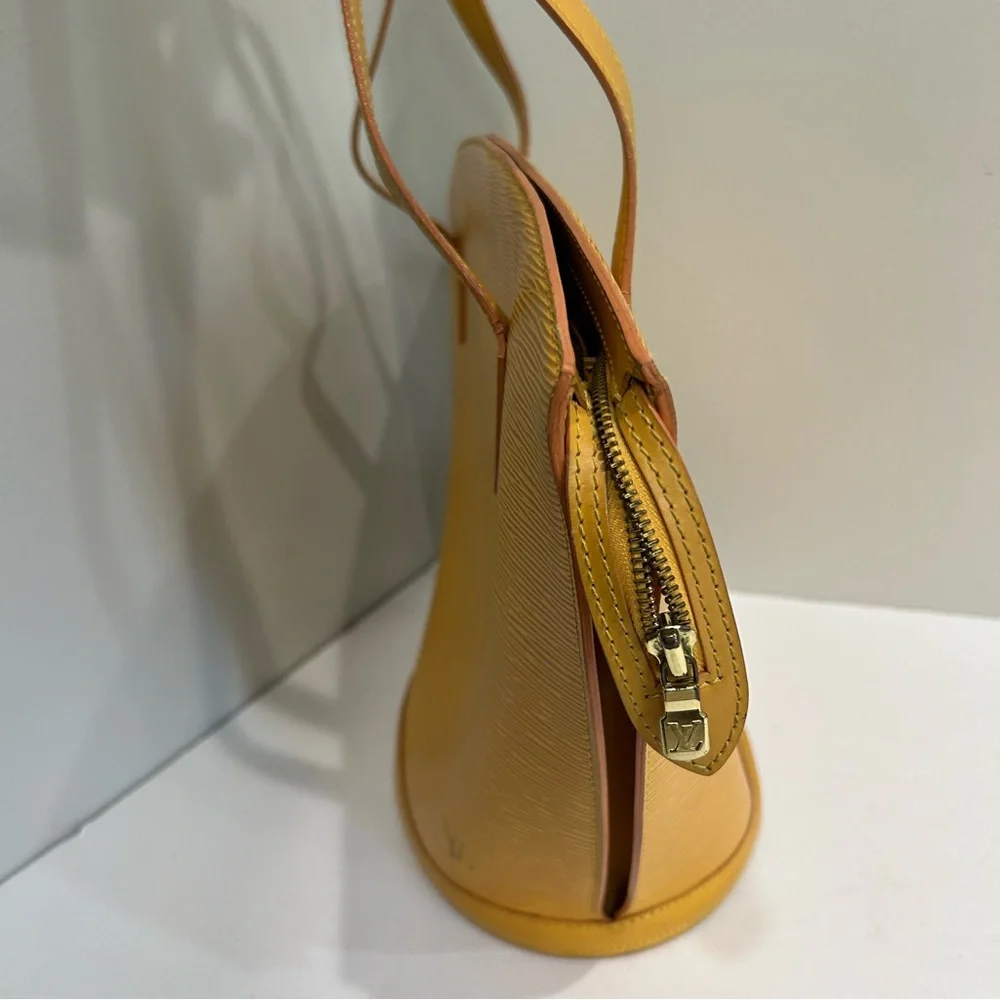 100% AUTHENTIC LOUIS VUITTON Saint Jacques GM - Picture 9 of 15